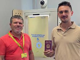 A Ferla il passaporto senza lasciare il... paese con il progetto di Poste Italiane