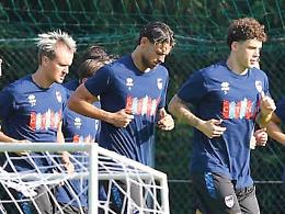 Il Catania dopo la topica della fideiussione non pagata: Longo prepara il match col Parma