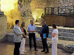 Il gioiello romano del Teatro Odeon torna a splendere nelle sere d&rsquo;estate