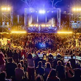 Caltanissetta si veste di luce: Corso Umberto I diventa citt&agrave; del Natale 2025