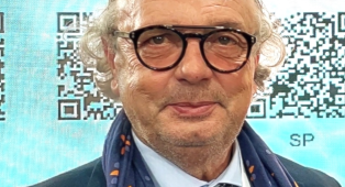 Maxi inchiesta a Lampedusa: subappalti ad amici e parenti, 20 a processo. C'&egrave; pure l'ex sindaco Martello