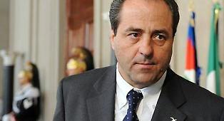 Di Pietro: &laquo;Con la riforma il giudice non sar&agrave; mai pi&ugrave; fratello di sangue del pm&raquo;