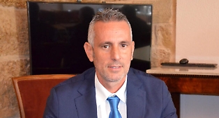 Pace prende le distanze... dalla Dc, il ritorno all'Ars del capogruppo dopo lo stop per l'inchiesta