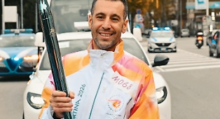 Fiamma olimpica: Nibali nella sua Messina ultimo tedoforo della Sicilia. Il video