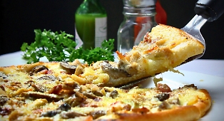 Santo Stefano e gli avanzi del Natale: ecco le ricette anti-spreco suggerite da Coldiretti.