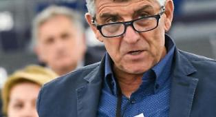 La scelta definitiva di Pietro Bartolo: &laquo;Lascio Pd, il partito ha perso il contatto con i territori, ora cerco un'alternativa&raquo;