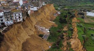 Frana di Niscemi, le rivelazioni di D'Urso: &laquo;Politici e burocrati distrussero un progetto da 180 miliardi di lire&raquo;