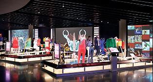 Le tute che hanno fatto la storia: Lollobrigida, Fontana e Betti donano i completi al Museo Olimpico di Losanna