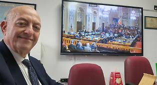 Il sindaco di Sant'Agata Li Battiati passa al Pd. &laquo;Non mi trovo pi&ugrave; in questo centrodestra, per me &egrave; un ritorno&raquo;