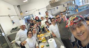 Sindrome di Down, in cucina per costruire autonomia grazie a un progetto che forma e include