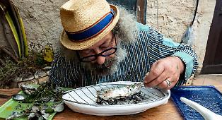 Lo chef Chiaramonte "rilegge" il libro cult sul cibo afrodisiaco: com&rsquo;&egrave; &ldquo;piccante&rdquo; la gastronomia della felicit&agrave;