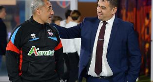 Il Catania lotta ma non va oltre il pari. I tifosi contestano: &laquo;Se restiamo in C vi facciamo un c... cos&igrave;&raquo;