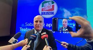 Il nodo inestricabile di Forza Italia: perch&eacute; la Sicilia spaventa i vertici (e si pensa al commissariamento)