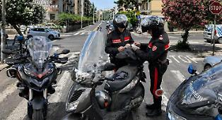 Centauro resta coinvolto in un incidente e viene scoperto con la droga: arrestato