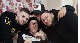Mercatino allo Zen "vietato" per i funerali, i familiari di Barone attaccano La Vardera: "Ci ha diffamati, non un gesto mafioso ma di rispetto"
