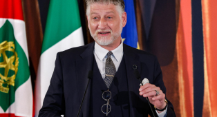 Alessandro Giuli, ministro della Cultura