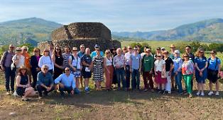Zz&igrave;nneuro, Terribile, Minnella nera, Vispara: sull&rsquo;Etna 27 Masters of Wine alla scoperta dei vitigni reliquia