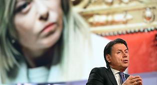 Il "dissing" di Stato: quando il montaggio di un video diventa il ring tra Conte e Meloni