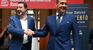 Il paradosso Vannacci: spauracchio per la Lega, ago della bilancia per il centrodestra