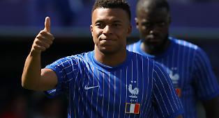 Un rigore di Mbapp&eacute; abbatte il muro paraguayano che concede il pass per i quarti alla Francia