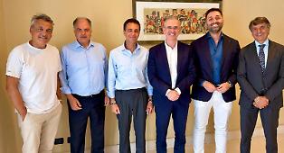 La complicata &laquo;gestione collegiale&raquo; di Forza Italia a Catania, una pace con vista elezioni