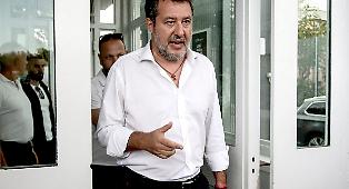 Salvini e la smentita che non smentisce: "Io al Viminale? Solo se me lo chiedono"