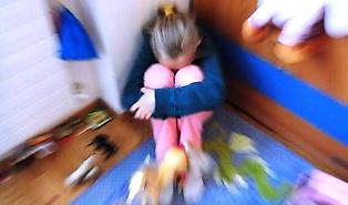 L'orco ad Enna era in casa: il racconto agghiacciante degli abusi sessuali su una ragazzina di 11 anni