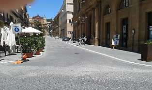 A Caltanissetta chiuse 255 saracinesche: &laquo;Il centro storico sta morendo e pensano alle cure palliative&raquo;