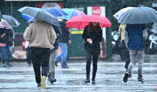 Arriva il maltempo in Sicilia: piogge intense ma lo scirocco terr&agrave; alte le temperature