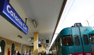 Allerta meteo in Sicilia: treni sospesi su Palermo‑Catania, Acireale‑Siracusa e altre tratte