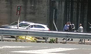 Moto contro il guard rail lungo viale Mediterraneo: a Catania muore un centauro