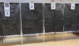 Rumore dello smartphone tradisce elettore a Randazzo: denunciato e indagato per voto di scambio