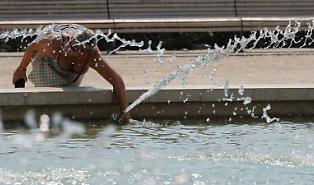 Saarbr&uuml;cken capitale del caldo: la citt&agrave; dei siciliani si risveglia nel forno d'Europa