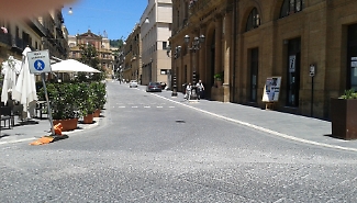 A Caltanissetta chiuse 255 saracinesche: &laquo;Il centro storico sta morendo e pensano alle cure palliative&raquo;