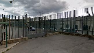 Paura all'Ucciardone, sequestrato un agente penitenziario