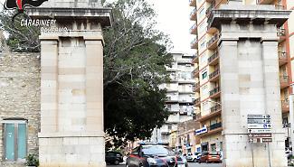 Ubriachi aggrediscono carabinieri e sanitari: arrestati a Termini Imerese