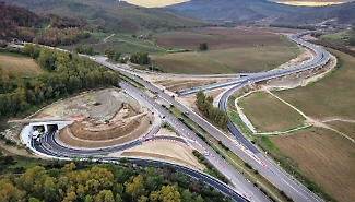 Caltanissetta, riapre lo svincolo A19: fine di un lungo disagio