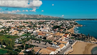 Minacce per estorcere denaro a due donne: uomo colto in flagranza dalla polizia ad Avola