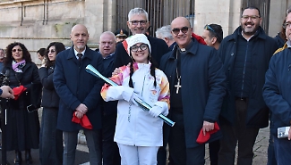 La fiaccola olimpica di Milano Cortina 2026 ha attraversato anche Ragusa