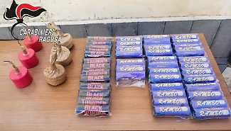 Fuochi d'artificio illegali a Scicli: due denunciati