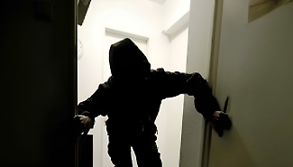 Mazara del Vallo: dieci anni di carcere un ladro seriale dopo una serie di furti e danneggiamenti