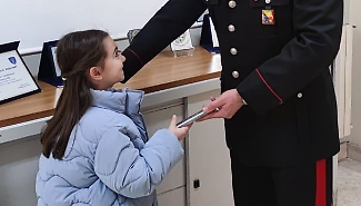 Ladra ai domiciliari beccata con l&rsquo;iPhone rubato nascosto nella centralina dell&rsquo;acqua