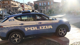 Vittoria, cede hashish a un minore: arrestato