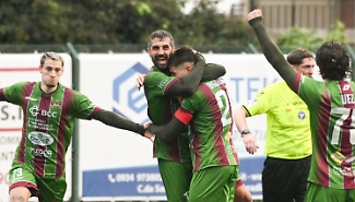 La gioia dei verdeamaranto