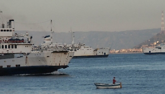 A Natale niente traghetti per il porto storico di Messina: il comitato No Ponte denuncia un "monopolio privato"