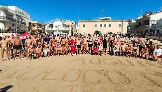 Grande attesa a Marina di Ragusa per il tuffo di Capodanno