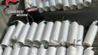 Un17enne arrestato a Messina con 64 candelotti artigianali: sequestrati