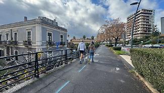 Capodanno, il risveglio "muscolare" dei catanesi: pochi runner temerari e qualche turista sul lungomare