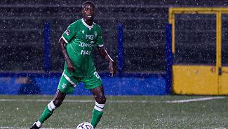 Il Siracusa saluta Racine Ba: ha firmato con il Cosenza