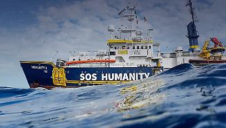 Migranti, nuovo stop per le Ong: la Humanity 1 bloccata a Trapani per due mesi